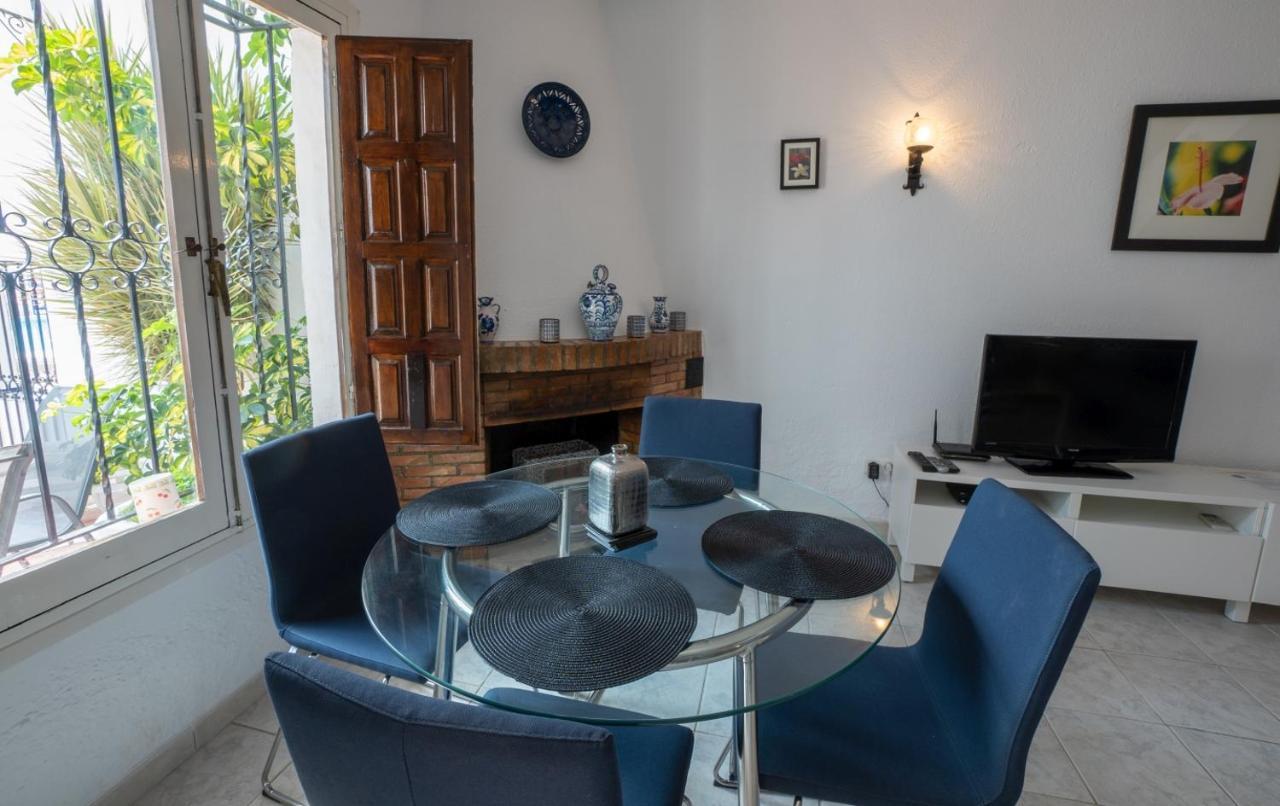 Nueva Nerja 71 Menyber Villa Exteriör bild